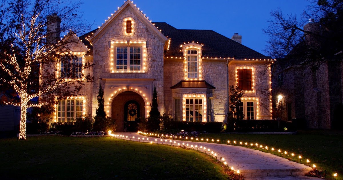 Light Up the Night: Creative Ideas and Techniques for Outdoor Christmas Lights