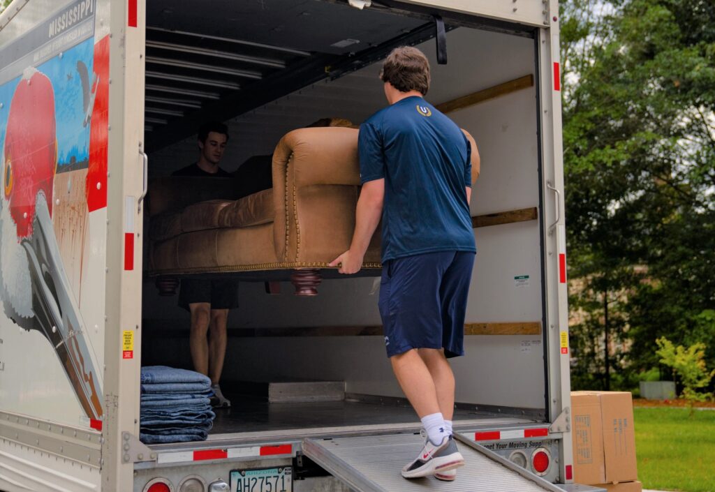 Low Movers: The Best Choice for Your Move in Greenville - XuzPost