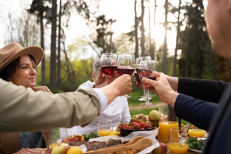 7 Compelling Reasons to Visit Your Vineyard for a Wine Tasting | TheAmberPost