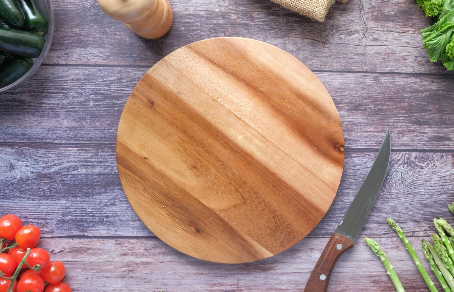 Why You Should Use a Wooden Chopping Board