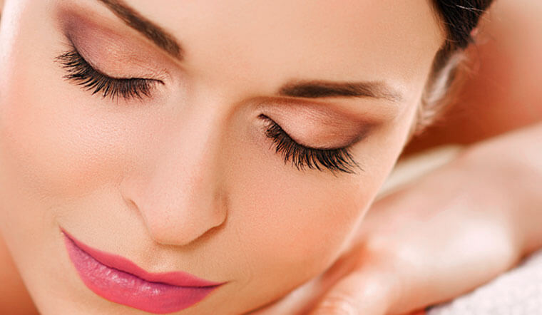 Discover the Best Eyelash Extensions | Dream Lashes & Brows